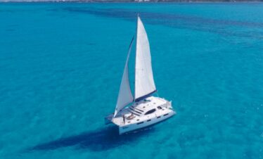 CANCUN LUXURY SAILING